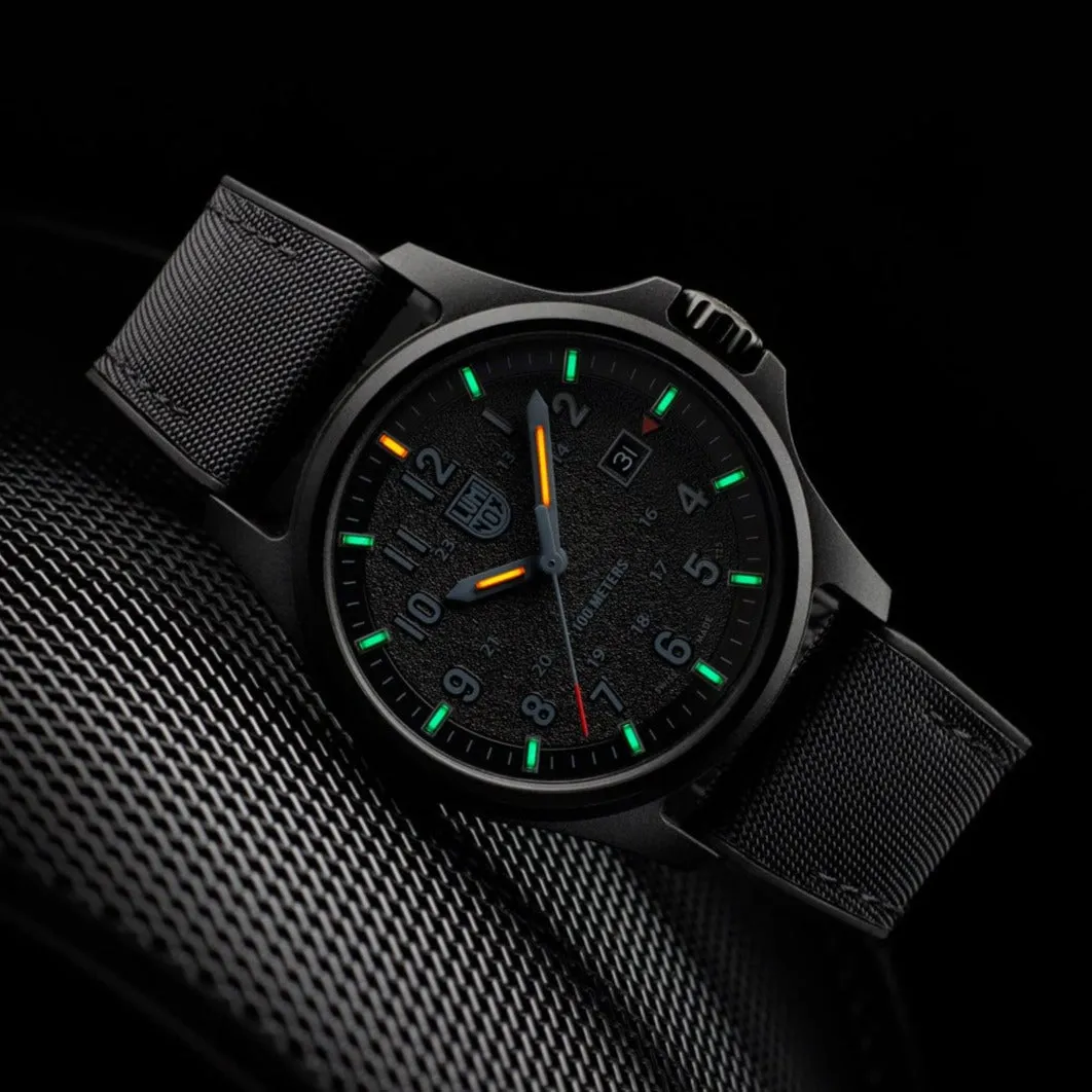Atacama Field, 43 mm, Urban Adventure - 1961