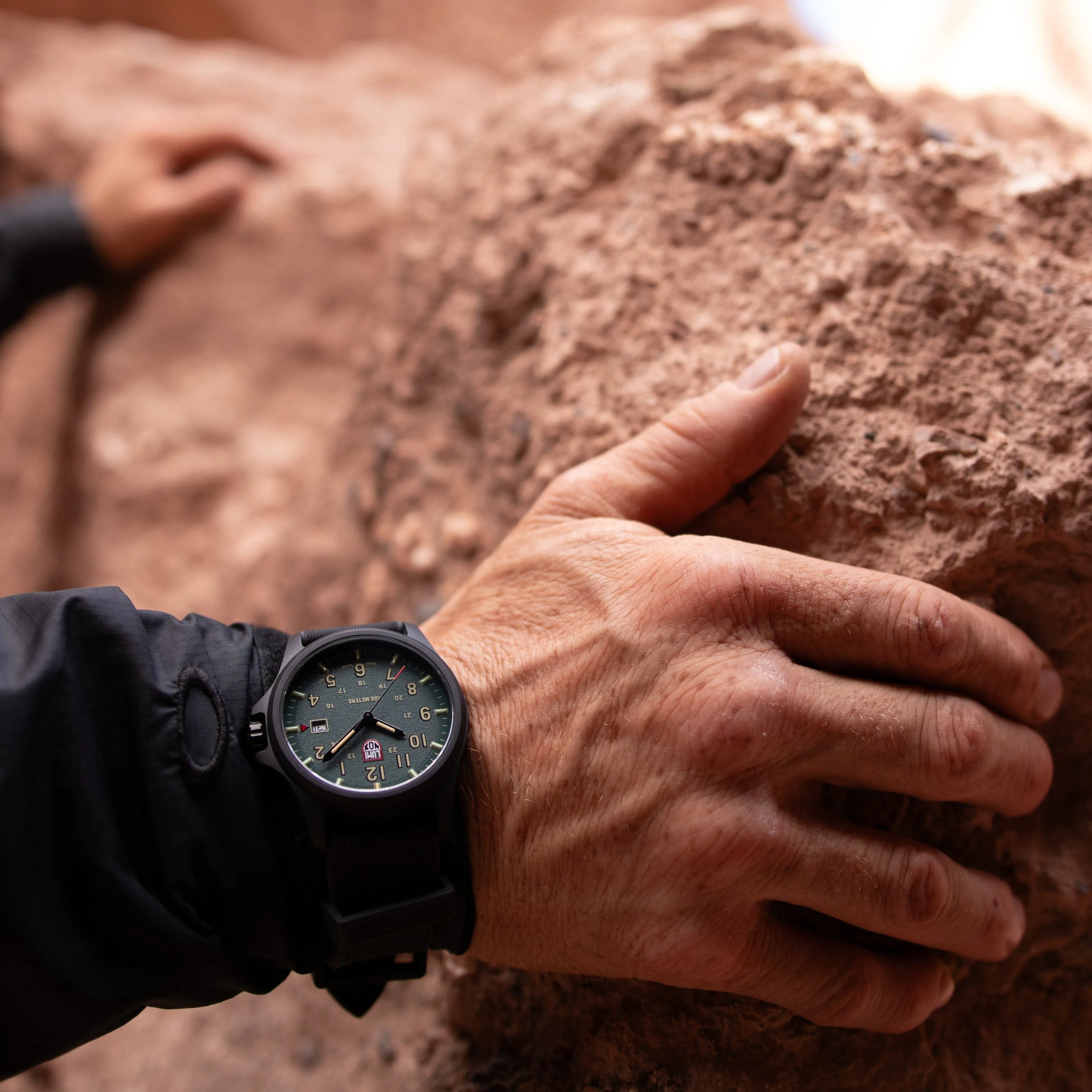 Atacama Field, 43 mm, Urban Adventure - 1977