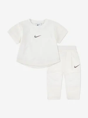 Baby Readyset T-Shirt and Joggers Set in Ivory