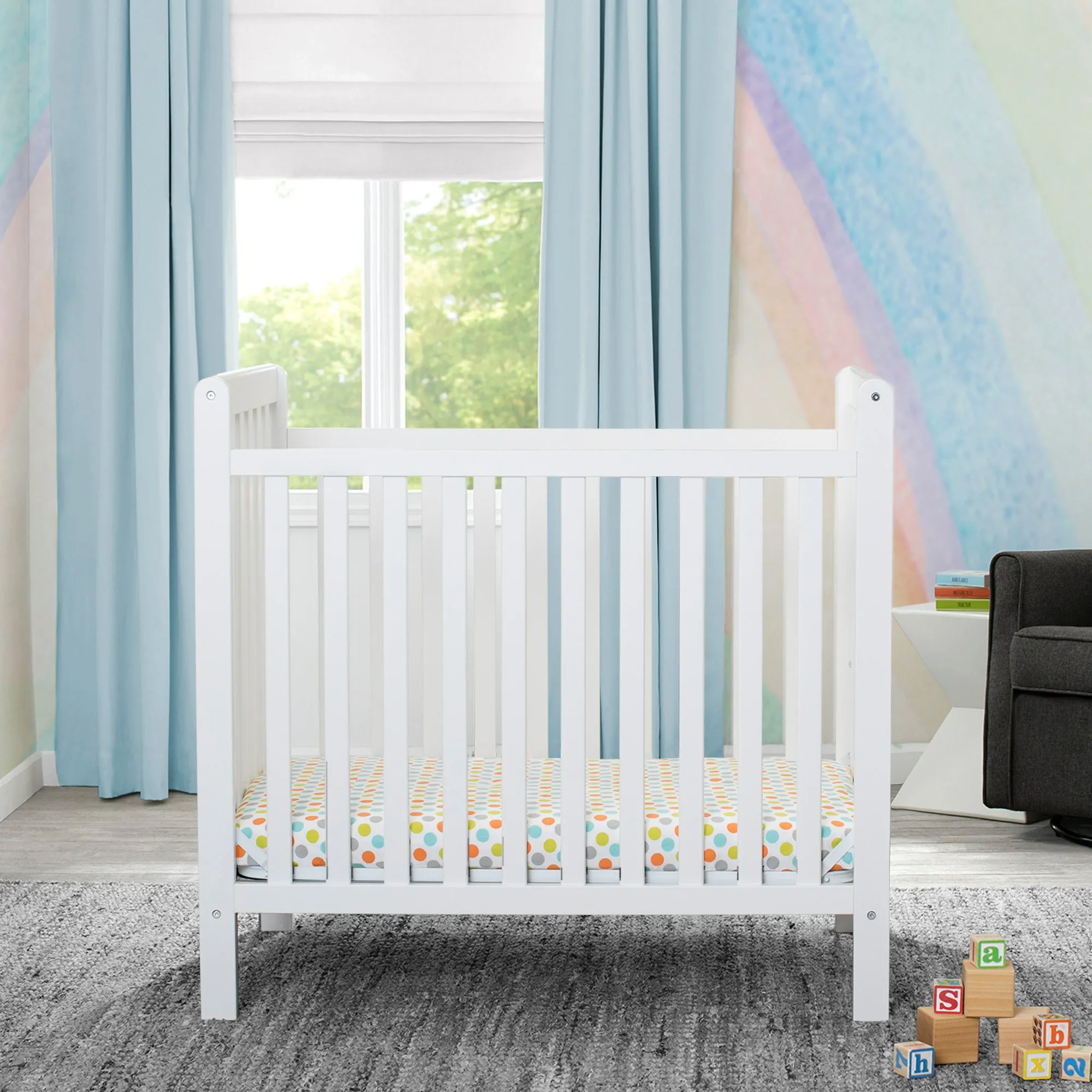 Classic Mini Crib with 2.75-inch Mattress - Convertible to Twin Bed