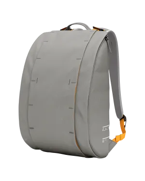 Hugger Base Backpack 15L Sand Grey