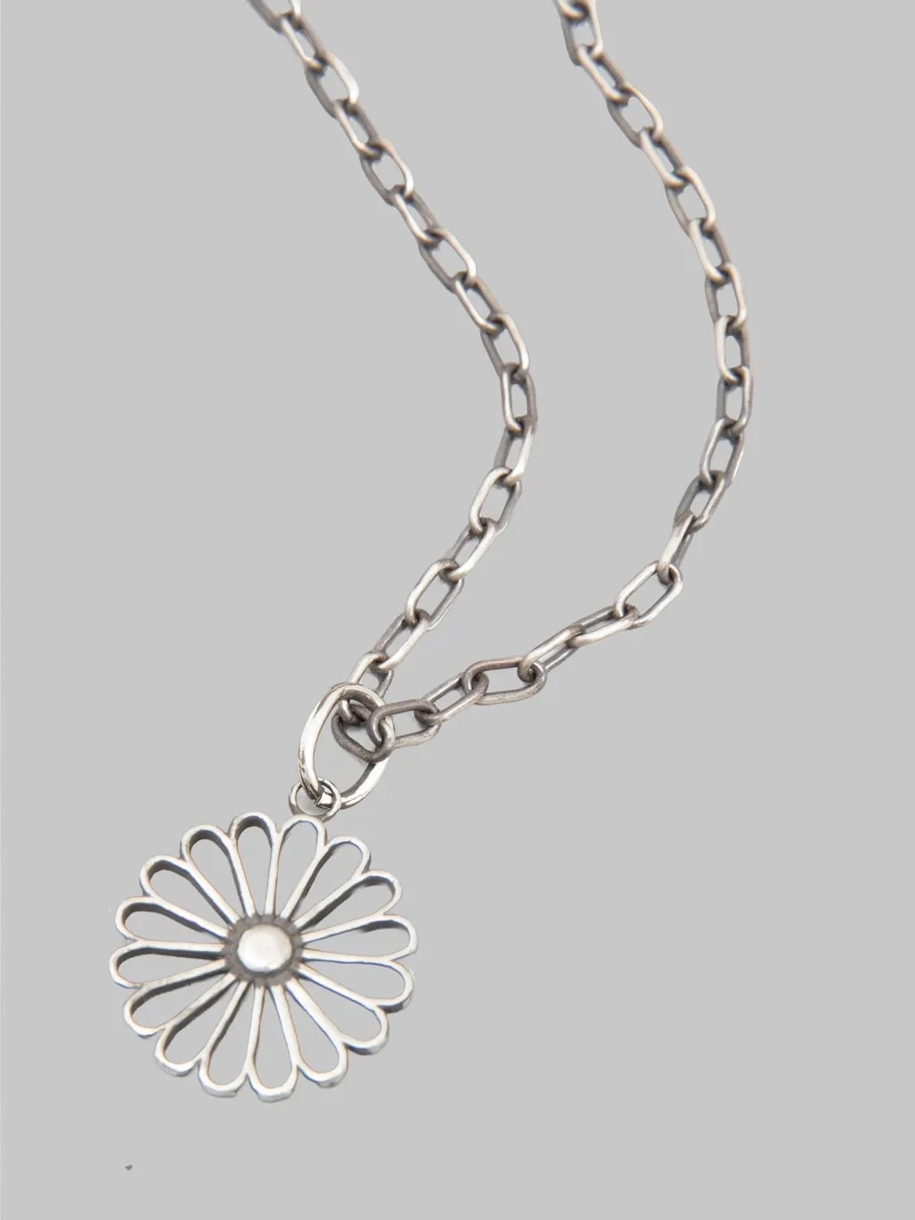 Kobashi Studio Kikumon Sukashi Charm Large Silver 925