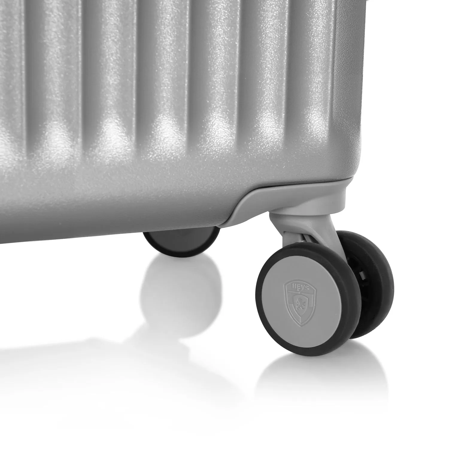 Luxe 30 Inch Luggage Trunk