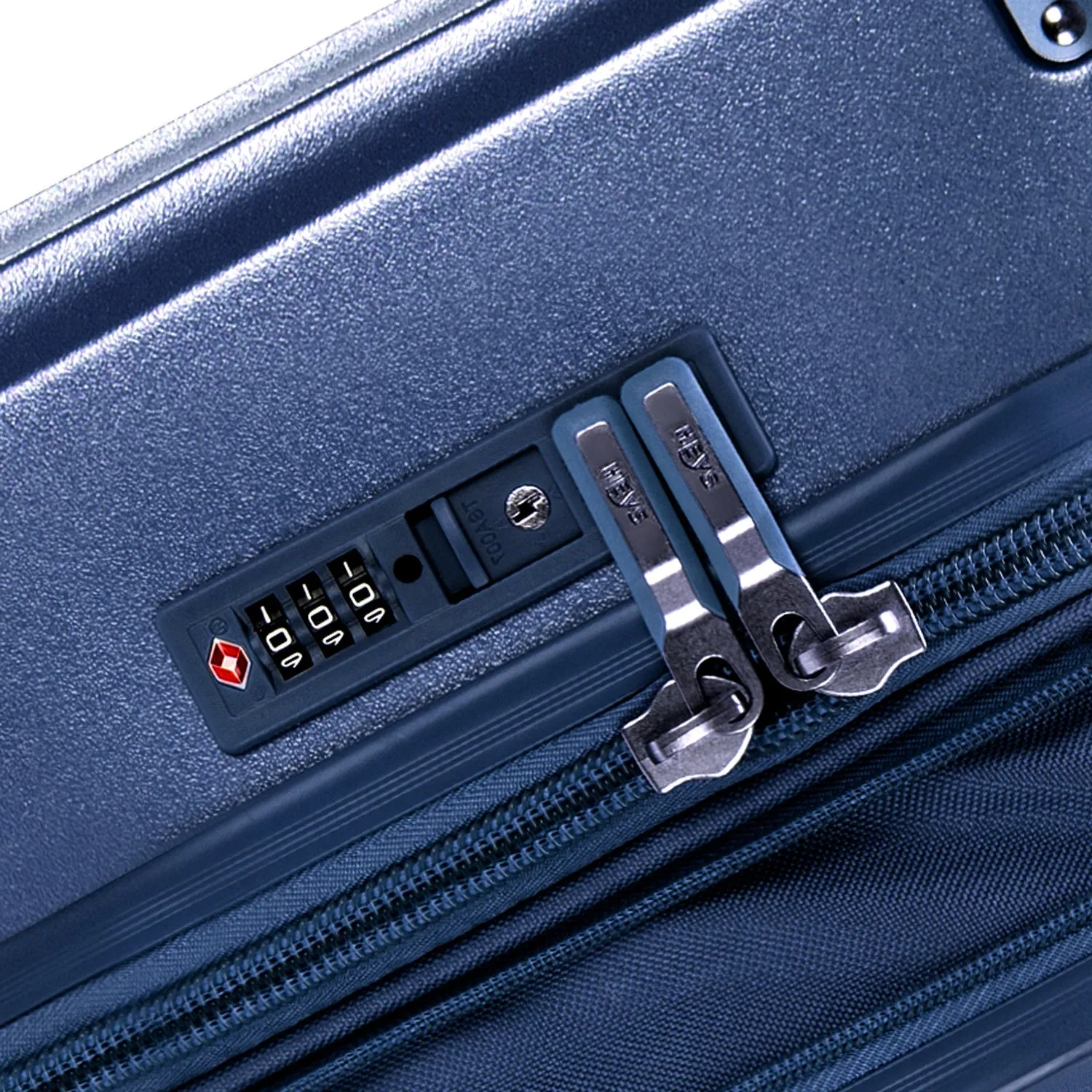Luxe 30 Inch Luggage Trunk