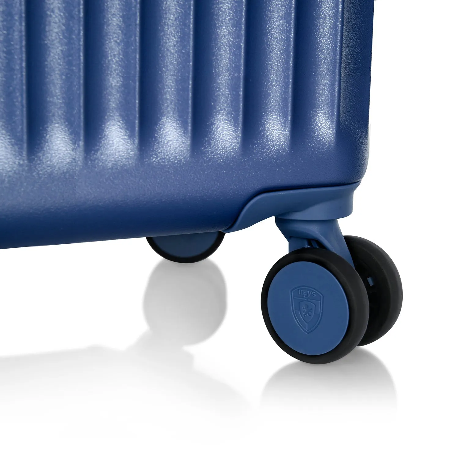 Luxe 30 Inch Luggage Trunk