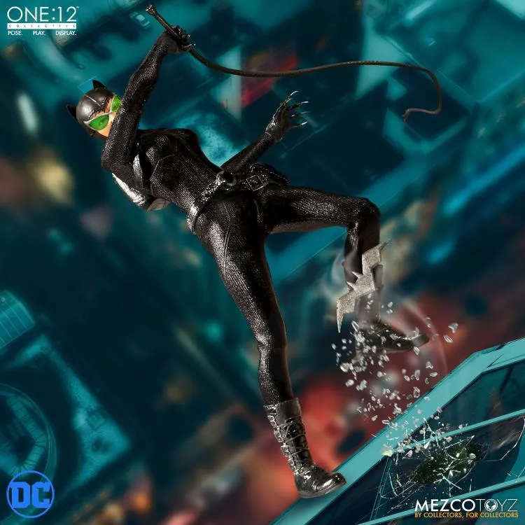 Mezco Toyz ONE:12 Collective: Catwoman Action Figure
