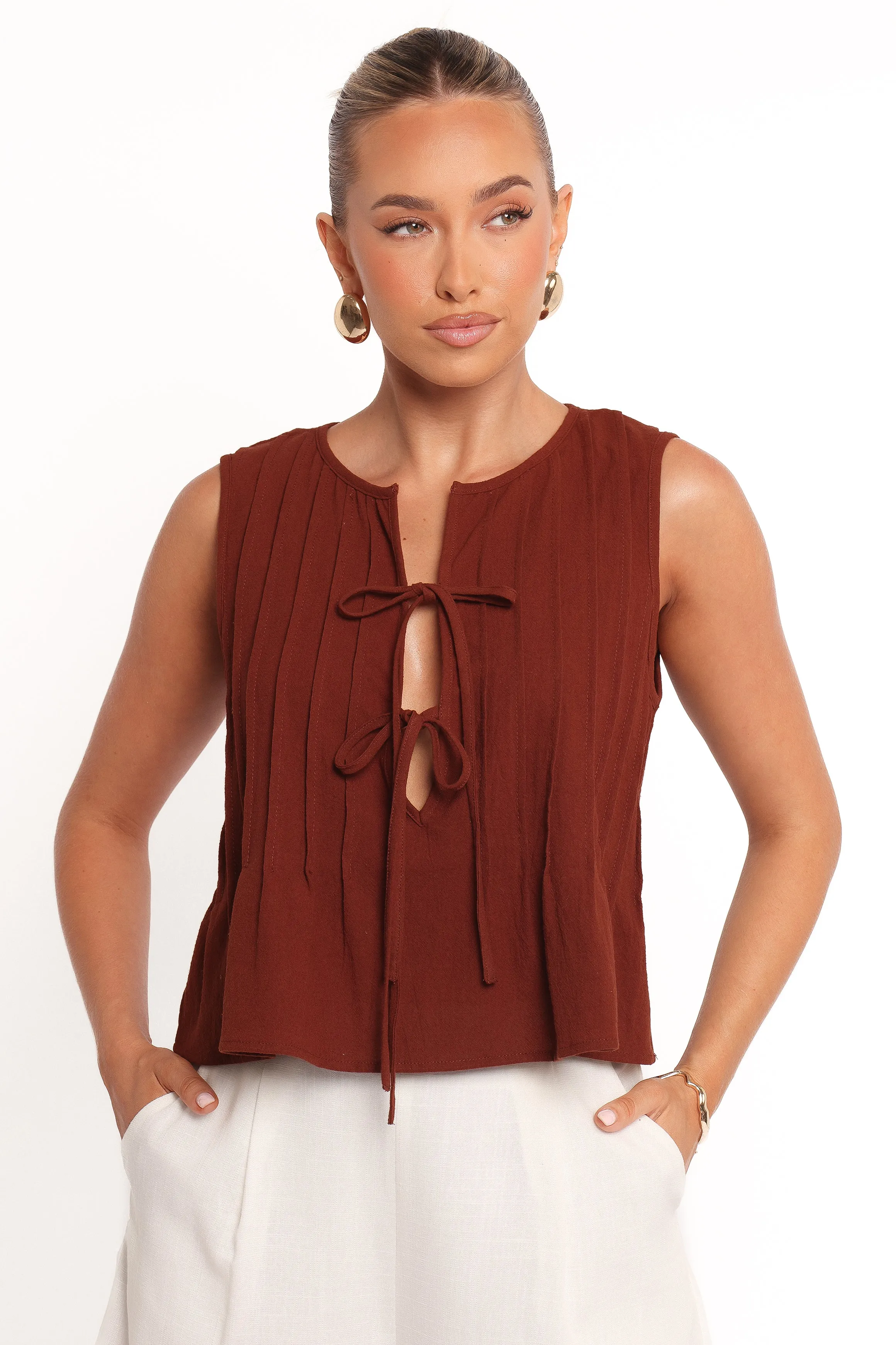 Nika Pleated Top - Chocolate Brown