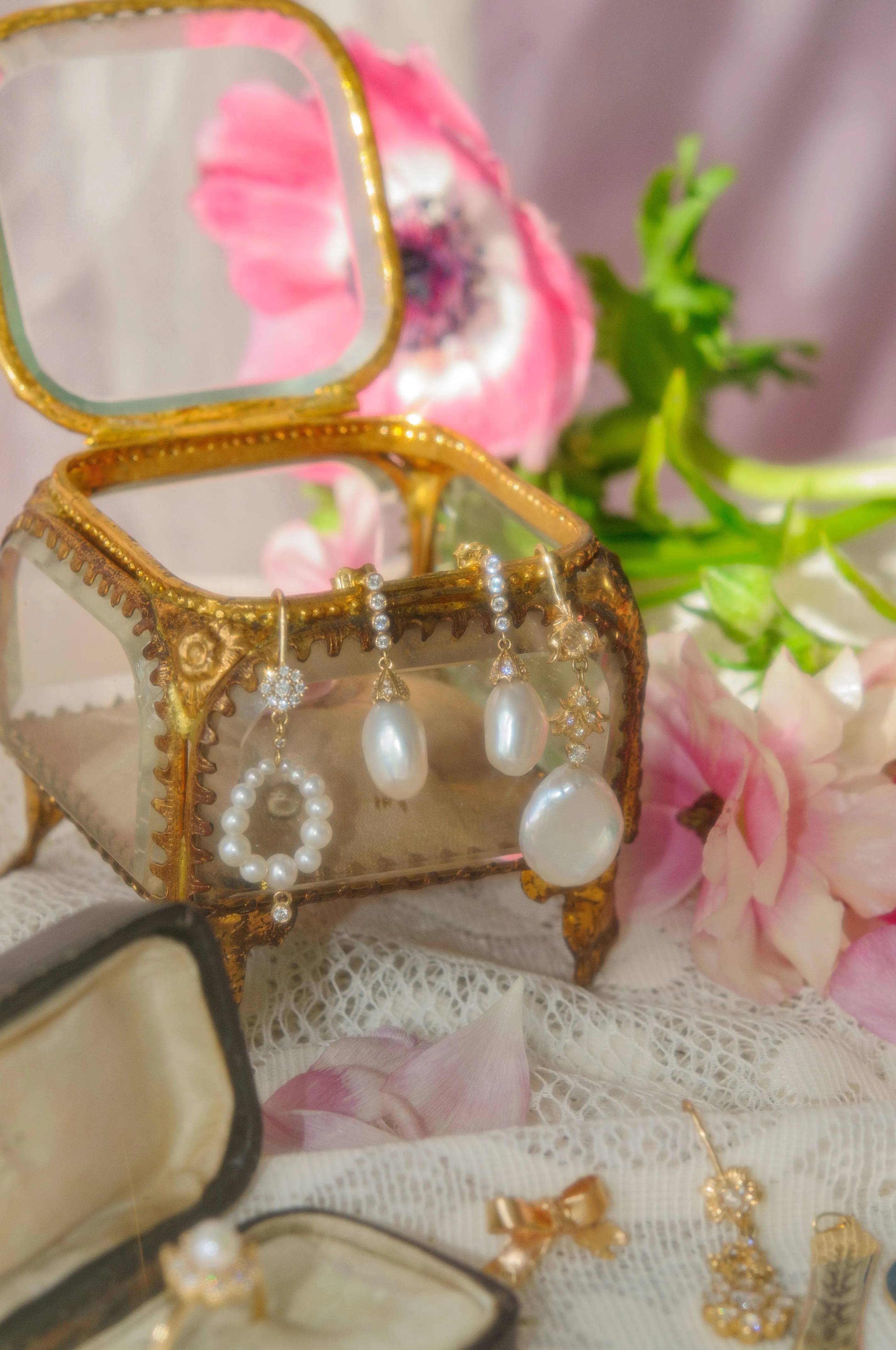 Orphée aux enfers Earring