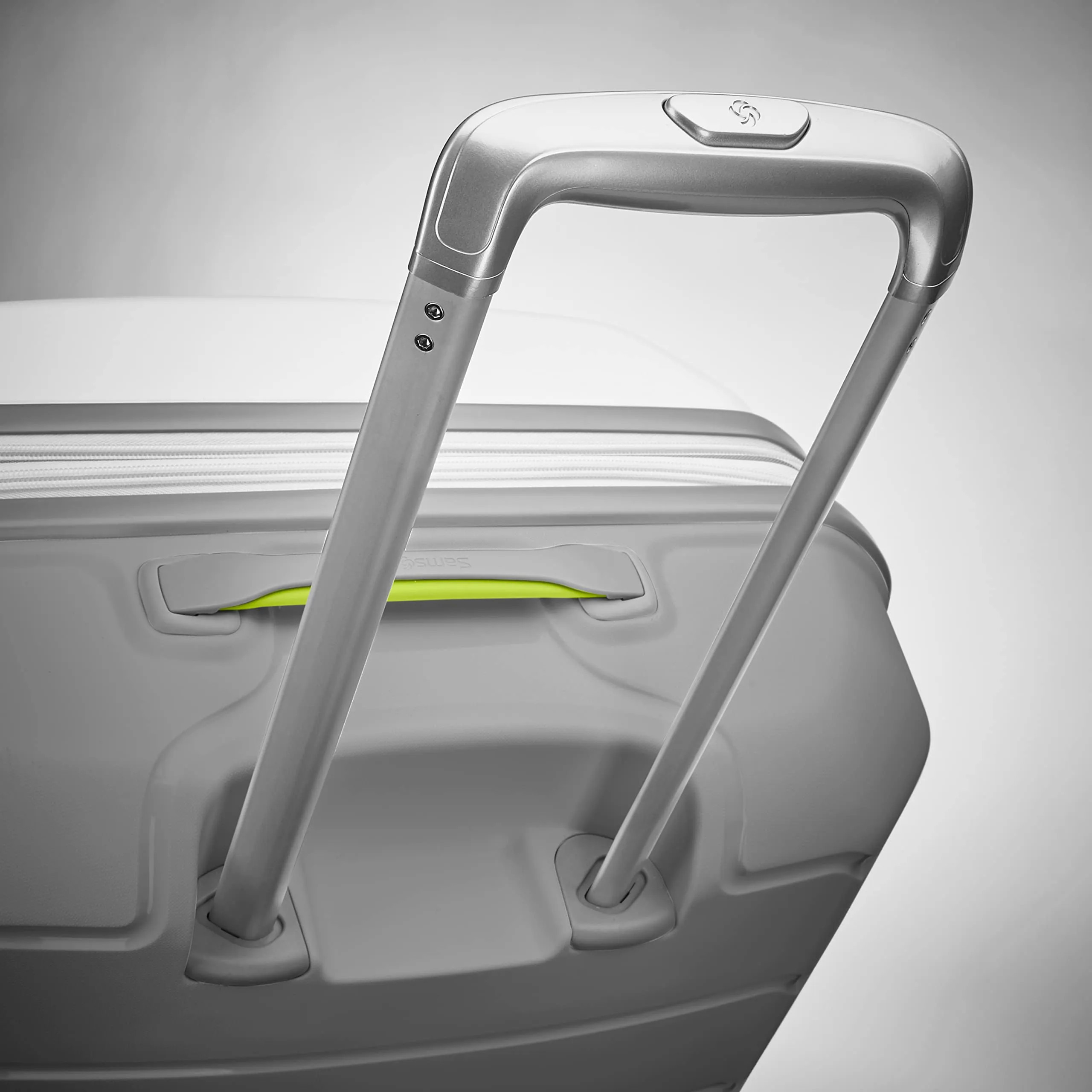 Samsonite Freeform 28" 4-Wheel Large Luggage