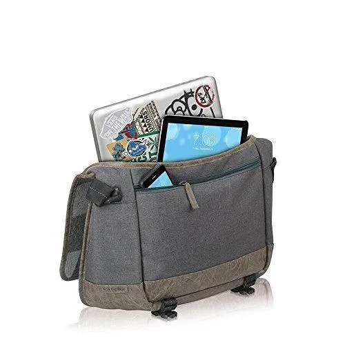 Solo Urban Collection Nomad Laptop Messenger