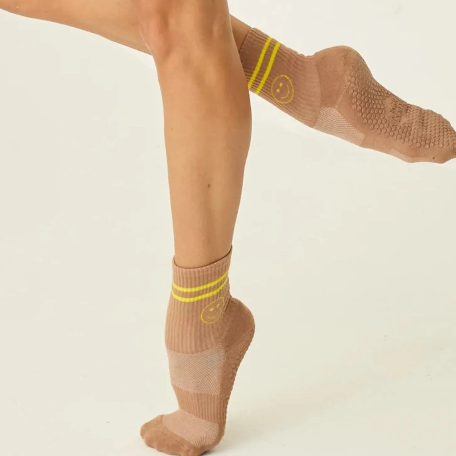 The Emmie Smiley Grip Socks (Barre/Pilates)